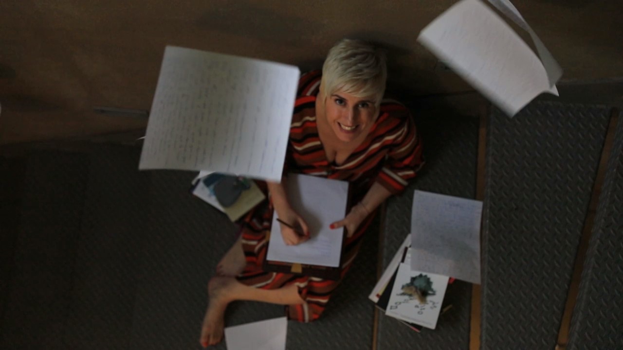 Lee más sobre el artículo Feliz con mi video Storytelling para celebrar el Día de la Mujer 💜